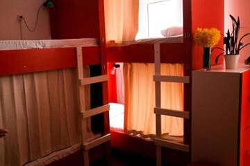 Фото номера Односпальная кровать в общем номере с 10 кроватями Хостелы BroBro hostel г. Тбилиси 2