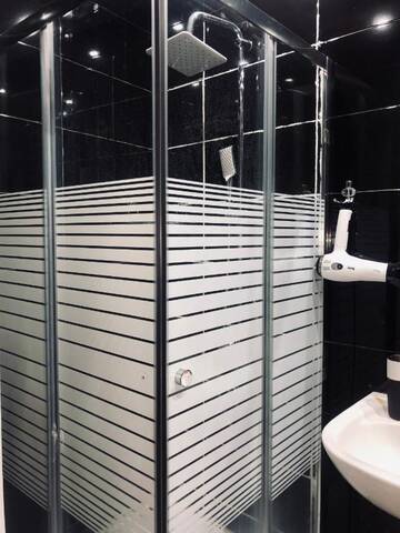 Фото номера Стандартный двухместный номер с 1 кроватью Хостелы BroBro hostel г. Тбилиси 6