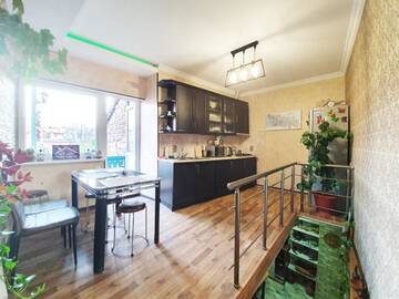 Фото номера Трехместный номер «Комфорт» Гостевой дом Tsima Guesthouse г. Тбилиси 5