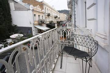 Фото номера Семейный люкс Апарт-отели Paskunji Residence г. Тбилиси 18