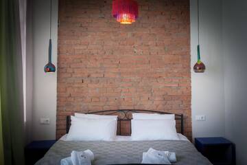 Фото номера Номер Делюкс с кроватью размера «king-size» Отель Bricks Room Hotel г. Тбилиси 9