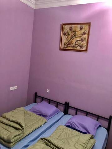 Фото номера Стандартный трехместный номер Хостелы hostel kopala г. Тбилиси 6