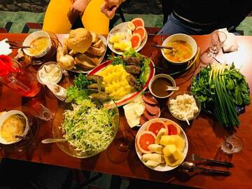 Фото номера Дом для отпуска Хостелы hostel kopala г. Тбилиси 8