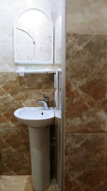 Фото номера Cемейный номер с собственной ванной комнатой Отель Hotel Nomad г. Тбилиси 3