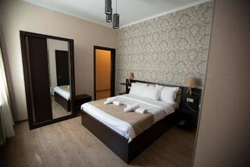 Фото номера Стандартный двухместный номер с 1 кроватью Отель Otiums Hotel г. Тбилиси 6