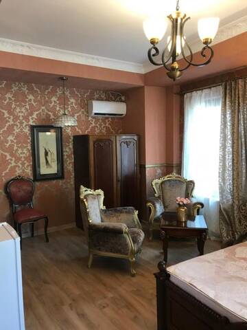 Фото номера Двухместный номер Делюкс с 1 кроватью и балконом Отель Silver 34 Boutique г. Тбилиси 10