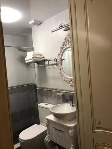 Фото номера Семейный номер Отель Silver 34 Boutique г. Тбилиси 4