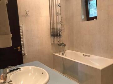 Фото номера Дом для отпуска Виллы RARE house with garden г. Тбилиси 27