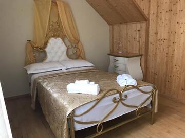 Фото номера Дом для отпуска Виллы RARE house with garden г. Тбилиси 30