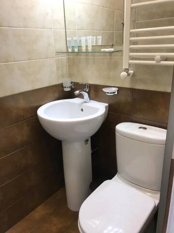 Фото номера Номер с кроватью размера «king-size» Отель Sweet Rooms Inn г. Тбилиси 30