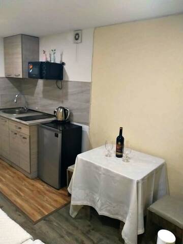 Фото номера Двухместный номер с 1 кроватью Гостевой дом Guest house Lana г. Тбилиси 7
