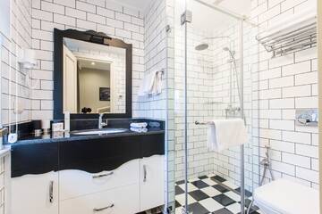 Фото номера Стандартный двухместный номер с 1 кроватью Отель Boutique Hotel Khokhobi Old Tbilisi г. Тбилиси 8