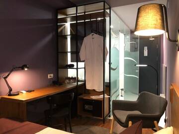 Фото номера Стандартный двухместный номер с 1 кроватью Отель Elle Boutique Hotel г. Тбилиси 9