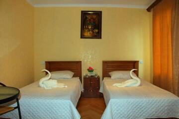 Фото номера Апартаменты с 3 спальнями Гостевой дом Pshavi street hotel г. Тбилиси 68