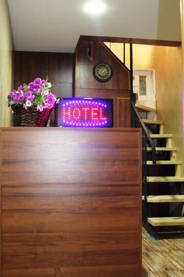 Фото номера Апартаменты с 3 спальнями Гостевой дом Pshavi street hotel г. Тбилиси 52