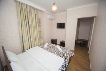 Фото номера Двухместный номер с 1 кроватью или 2 отдельными кроватями Отель Hotel Elegant 2 г. Тбилиси 5