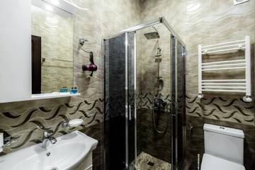 Фото номера Семейный номер Делюкс (5 взрослых) Гостевой дом Star Hotel г. Тбилиси 12