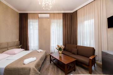 Фото номера Семейный номер Делюкс Гостевой дом Star Hotel г. Тбилиси 13