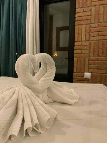 Фото номера Двухместный номер с 1 кроватью и балконом Отель Hotel Janashia г. Тбилиси 6
