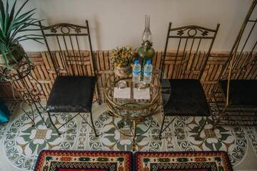 Фото номера Двухместный номер с 1 кроватью и террасой Отель Hotel Janashia г. Тбилиси 14