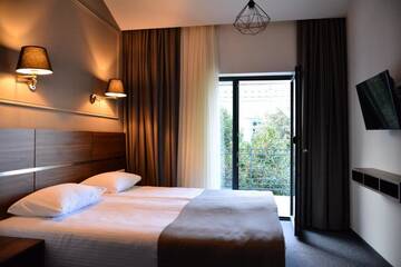 Фото номера Суперлюкс Отель Hotel Garnet Tbilisi г. Тбилиси 10