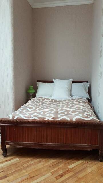 Фото номера Дом с 1 спальней Дома для отпуска House near Downtown г. Тбилиси 18