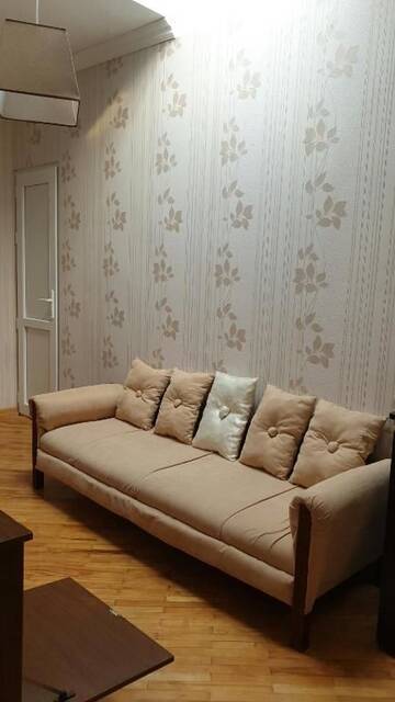 Фото номера Дом с 1 спальней Дома для отпуска House near Downtown г. Тбилиси 20