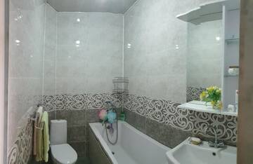 Фото номера Дом с 1 спальней Дома для отпуска House near Downtown г. Тбилиси 25