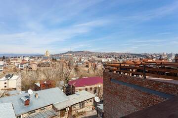 Фото номера Двухместный номер с 1 кроватью и балконом Отель Tabori Terrace г. Тбилиси 2