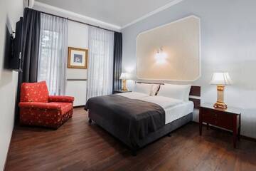 Фото номера Номер Делюкс Отель Tea For Two Hotel г. Тбилиси 8