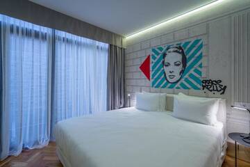 Фото номера Стандартный двухместный номер с 1 кроватью Отель Platforma Design Hotel г. Тбилиси 11