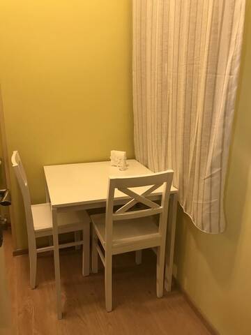 Фото номера Стандартный номер-студио Апарт-отели Iveria Aparthotel г. Тбилиси 5