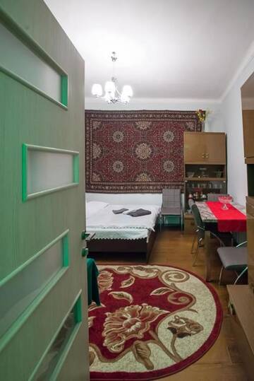 Фото номера Двухместный номер с 2 отдельными кроватями и видом на город Гостевой дом Урбан 1861 г. Тбилиси 40