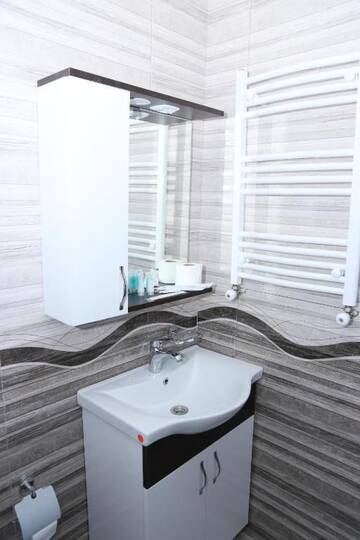 Фото номера Семейный номер с террасой Апарт-отели Apart Hotel 25 г. Тбилиси 41