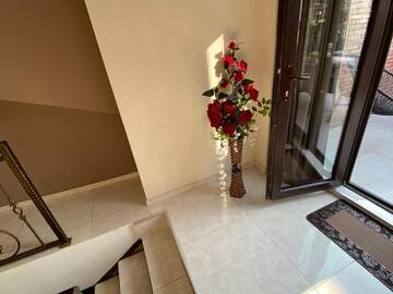 Фото номера Классический трехместный номер Отель hotel terrace г. Тбилиси 5