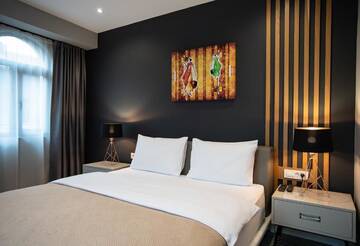 Фото номера Стандартный двухместный номер с 1 кроватью Отель Silver 39 Boutique Hotel &amp; Terrace г. Тбилиси 7