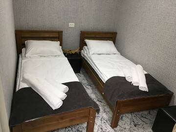 Фото номера Дом с 1 спальней Дома для отпуска Room in the heart of Tbilisi г. Тбилиси 20