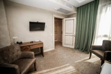 Фото номера Семейный люкс с балконом Отель Grand Hotel Mimino г. Тбилиси 5