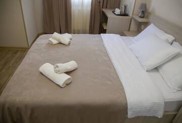 Фото номера Двухместный номер с 1 кроватью Отель Hotel Triston г. Тбилиси 8