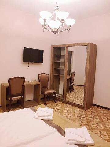 Фото номера Семейный номер Делюкс Отель Hotel Classic г. Тбилиси 17