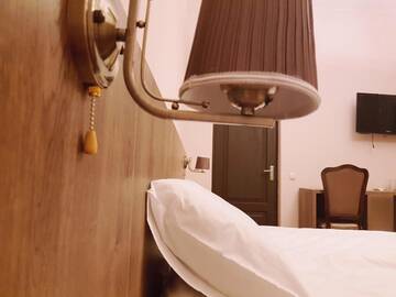 Фото номера Семейный номер Делюкс Отель Hotel Classic г. Тбилиси 8