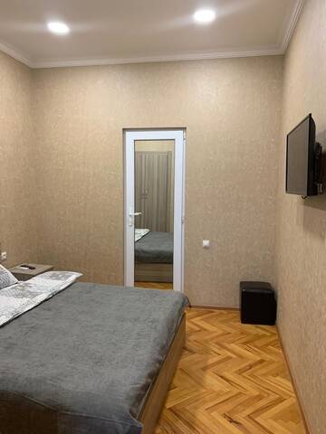 Фото номера Стандартный двухместный номер с 1 кроватью Отель Hotel A&amp;K г. Тбилиси 2