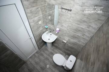 Фото номера Cемейный номер с собственной ванной комнатой Отель Hotel Atu г. Тбилиси 13