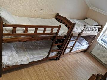 Фото номера Спальное место на двухъярусной кровати в общем номере для мужчин и женщин Хостелы Rose House г. Тбилиси 8