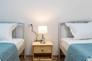 Фото номера Четырехместный номер с собственной ванной комнатой Апарт-отели Hotel Nana г. Тбилиси 10