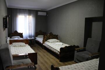 Фото номера Семейный номер Отель hotel venus г. Тбилиси 10