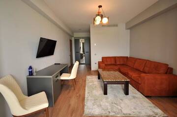 Фото номера Люкс с балконом Отель Jazz Hotel г. Тбилиси 3