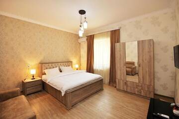 Фото номера Двухместный номер с 1 кроватью Отель BERIKA HOUSE г. Тбилиси 24