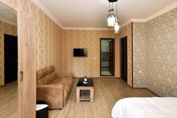 Фото номера Двухместный номер с 1 кроватью Отель BERIKA HOUSE г. Тбилиси 34