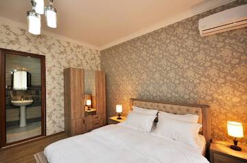 Фото номера Стандартный семейный номер Отель BERIKA HOUSE г. Тбилиси 7